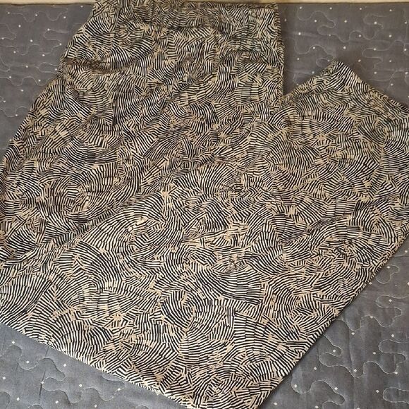 Easywear by Chico's Patterned Pants size 3 - Picture 1 of 6